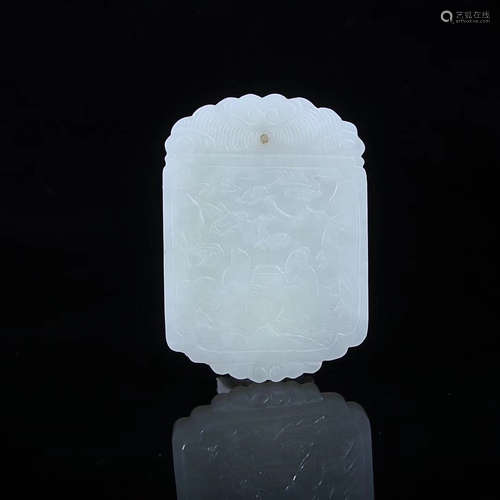 17-19TH CENTURY, A STORY DESIGN HETIAN JADE PENDANT, QING DYNASTY