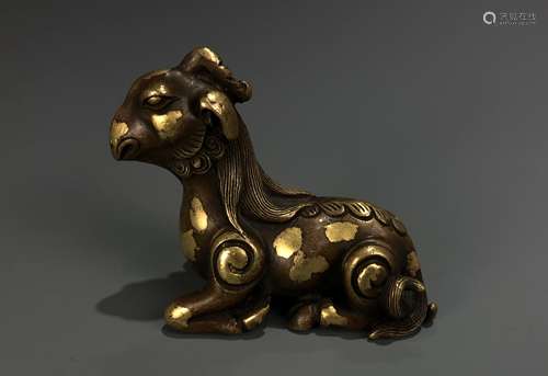 Gold Splash Bronze 'Lamb' Paper Weight