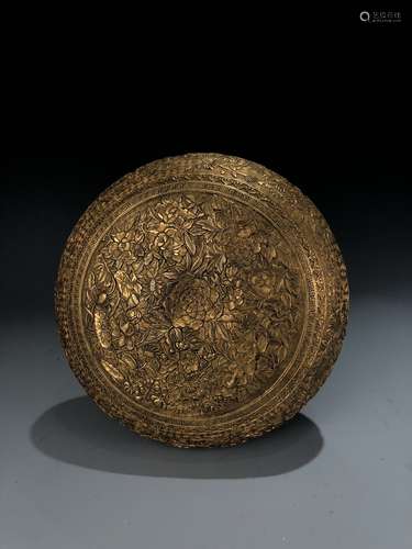 Finely Detailed Gilt Bronze Circular Box