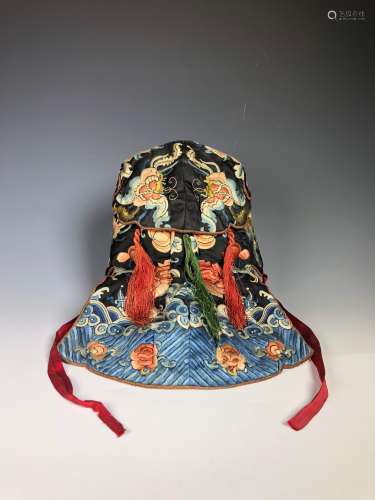 A Chinese Silk Embroidered Hat