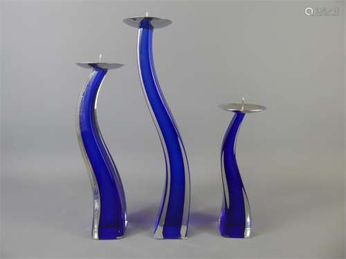 Giuliano Tosi Murano Trio of Graduated Stylized Cobalt Blue Glass Candlesticks