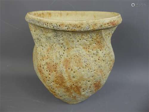 Chris Carter (born 1945- ) Cream and Ochre Oxidised Faceted Vase