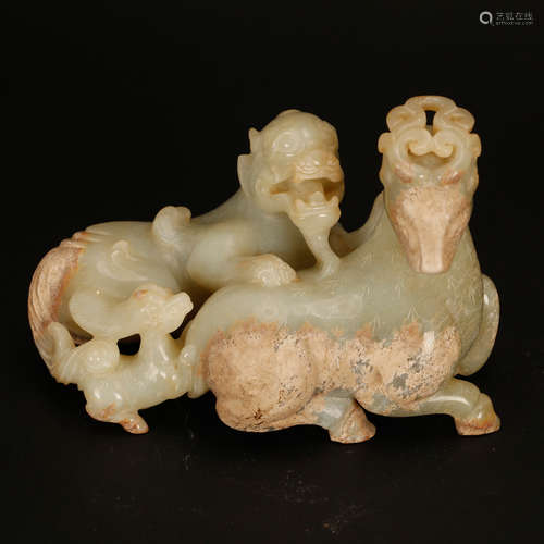 CHINESE JADE CARVED BEAST