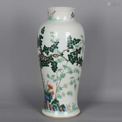 CHINESE WUCAI PORCELAIN VASE