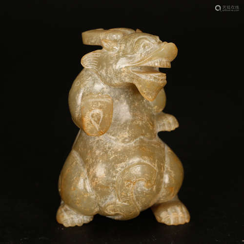 CHINESE JADE CARVED BEAST