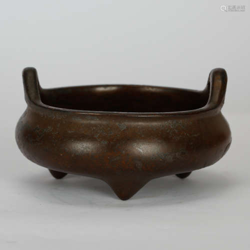 CHINESE BRONZE TRIPOD CENSER