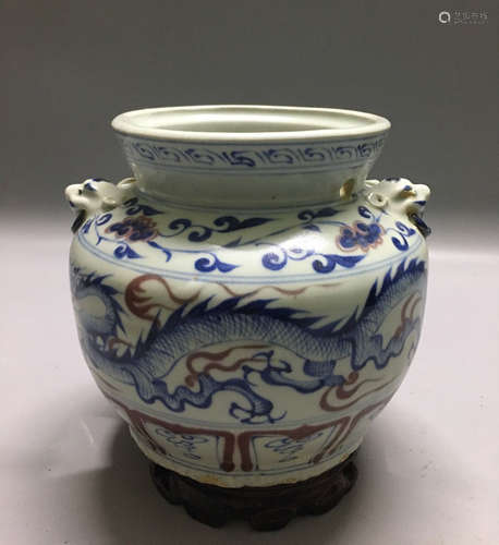 A UNDERGLAZE RED AND BLUE DRAGON PATTERN JAR