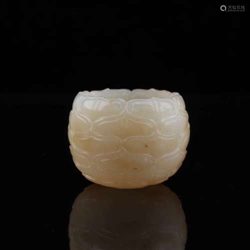 A HETIAN JADE CARVED LOTUS SHAPED BRUSH WASHER