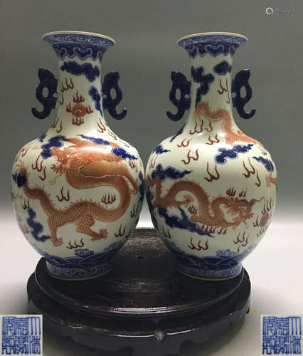 PAIR IRON-RED DRAGAON PATTERN DECORATED VASES