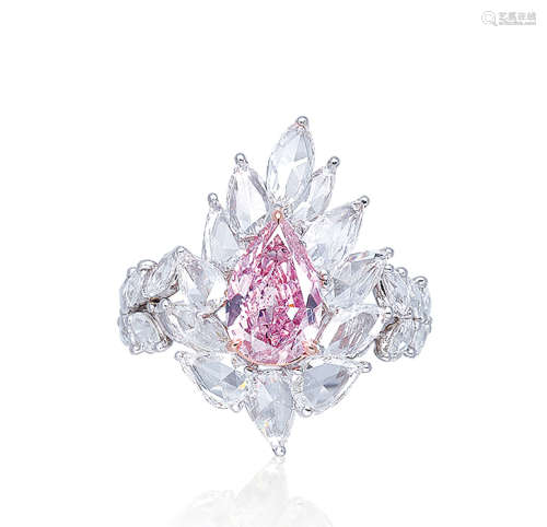 1.31克拉 天然彩紫粉色钻石配钻石戒指
