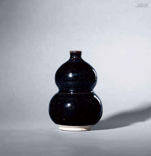 定窑系黑釉葫芦瓶