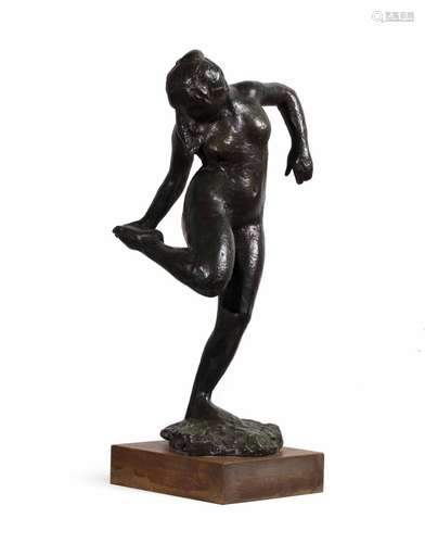 D’après EDGAR DEGAS (1834-1917) - Danseuse regardant la plante de son pied droit (Hébrard 40; Pingeot 35; Rewald 45)