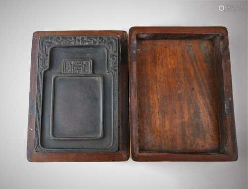 A Chinese Qing dynasty inkwell with daimao box, [Guangxu] mark