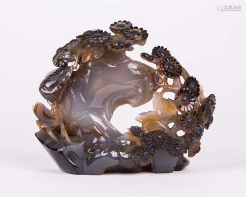 CHINESE AGATE BOULDER CARVED HELIANTHUS SCENE