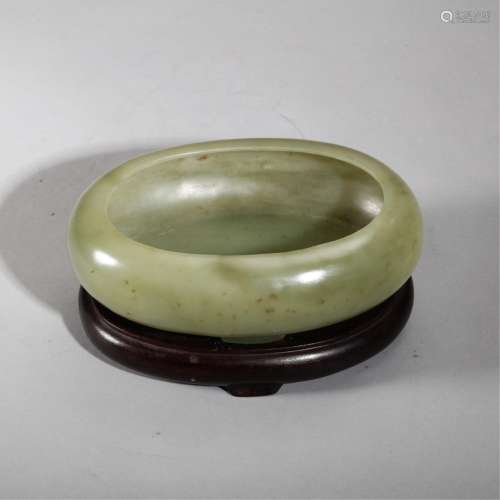 CHINESE JADE WATER COUPE