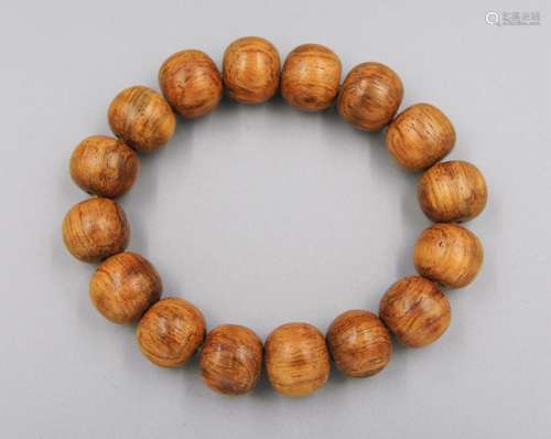 20TH C HARDWOOD BEADS BRACELET