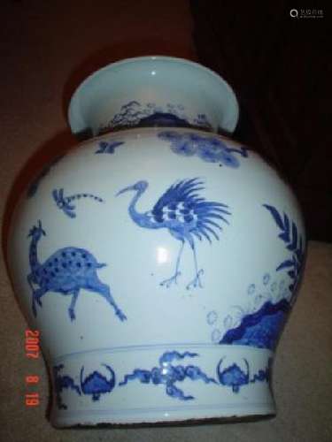 Chinese large blue and white late ming vase.