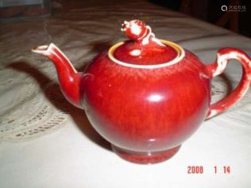 Chinese Ming Red Teapot And Vase, Yongle