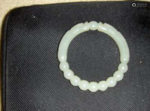 Chinese white jade ex-sothebys qing dynasty bangle