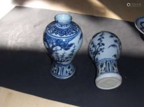 A pair of Chinese blue ming dynasty dark period vases