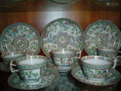 a 32 piece qing dynasty table wares. 10 person set.