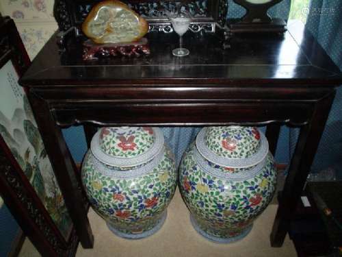 Chinese huanghuali table.