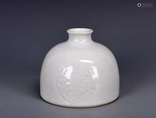 Porcelain Bee Hive Water Pot with Mark