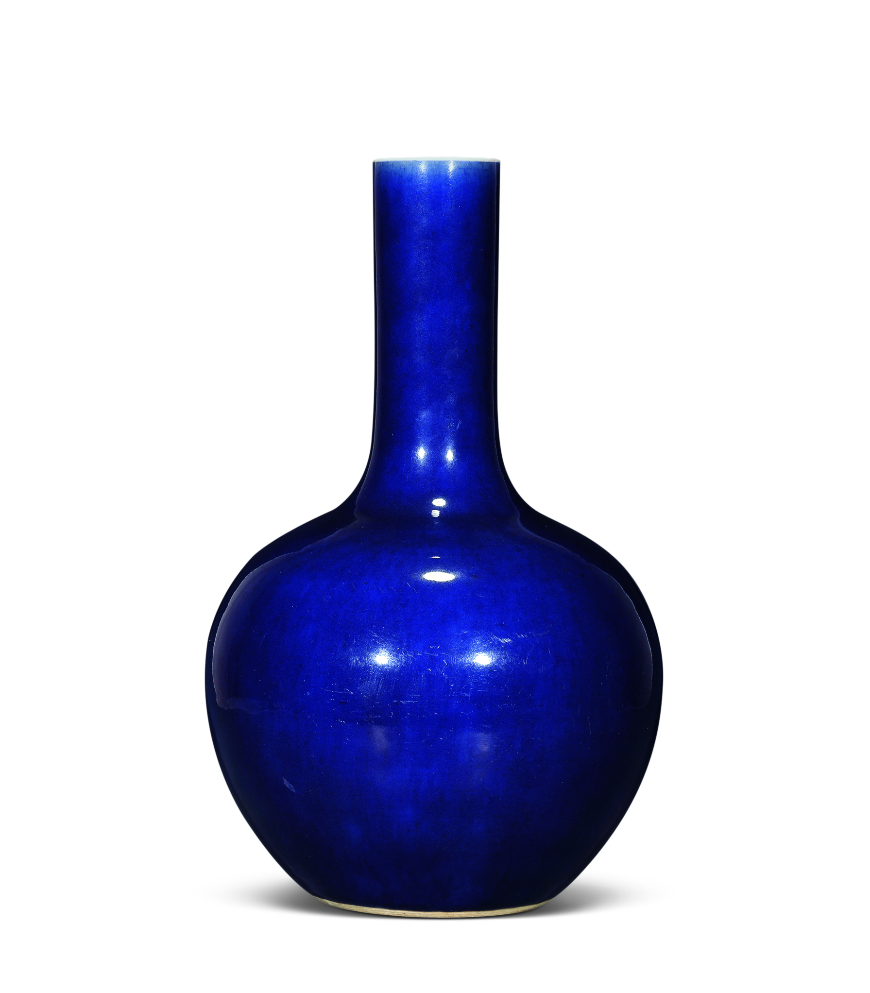 清乾隆霁蓝釉天球瓶