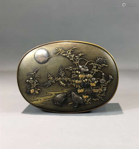 CHINESE GILT SILVER COVER BOX