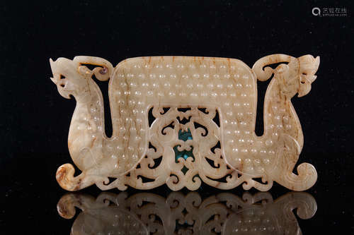 DOUBLE DRAGON ARCHAIC JADE PENDANT