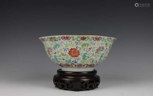 CHINESE FAMILLE ROSE PORCELAIN BOWL