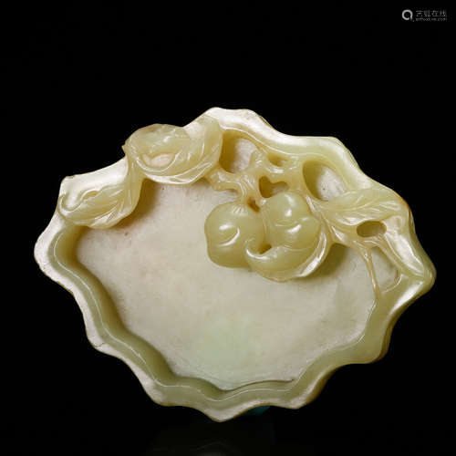 CHINESE YELLOW JADE BRUSH WASHER