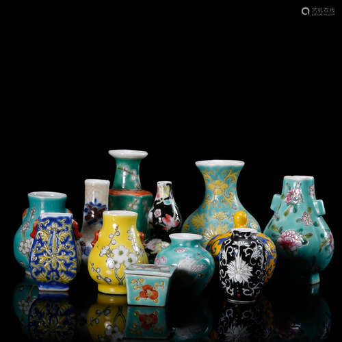 CHINESE FAMILLE ROSE MINIATURE VASES