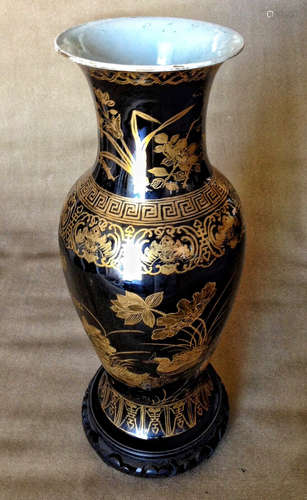 A MANDARIN DUCK & LOTUS PATTERN BLACK GLAZE VASE