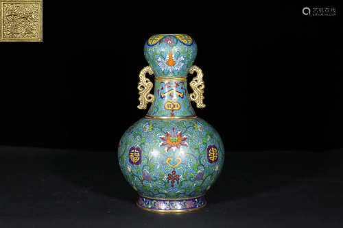 18-19TH CENTURY, A FLOWER PATTERN GILT CLOISONNE VASE, LATE QING DYNASTY