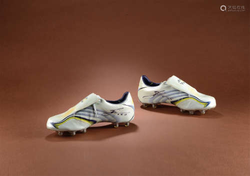 梅西亲笔签名 Adidas +F50.6 Tunit 球员落场版足球鞋