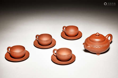 GU JINZHOU: SET OF FIVE ZISHA TEAPOT AND TEA CUPS