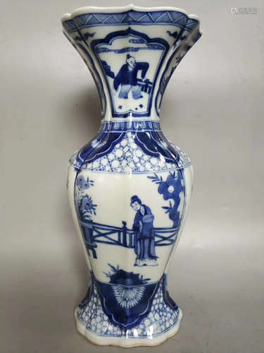 A BLUE&WHITE MAN SUBJECT VASE