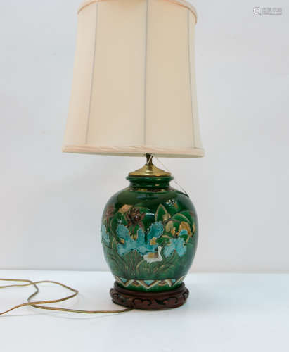 A chinese green porcelain lamp