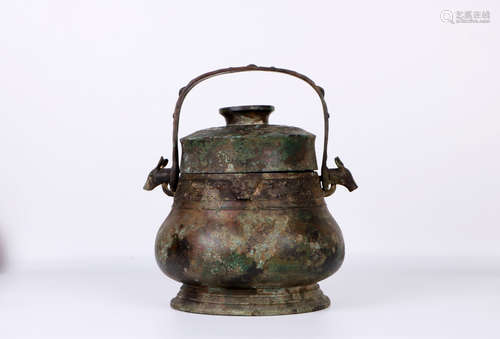 A chinese qing dynasty bronze pot