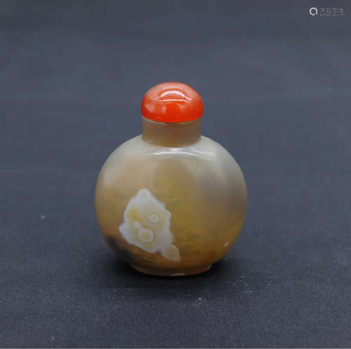 A chinese jade snuff bottle