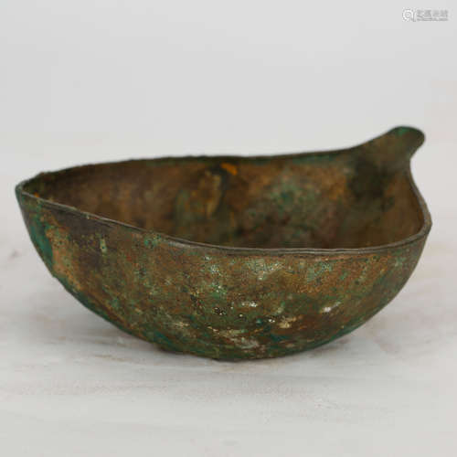 CHINESE BRONZE WATER COUPE