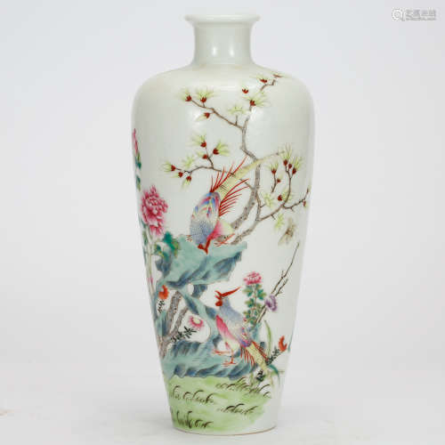 CHINESE FAMILLE ROSE PORCELAIN MEIPING VASE