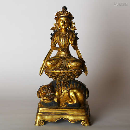 CHINESE GILT BRONZE SEATED GUANYIN