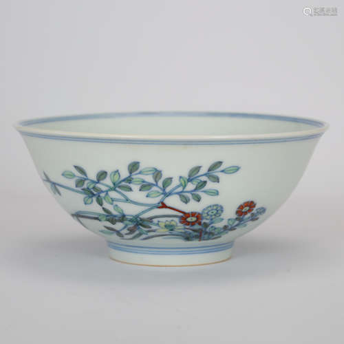 CHINESE DOUCAI PORCELAIN BOWL