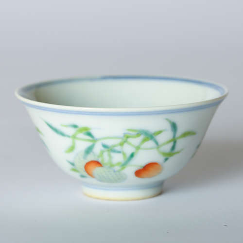 CHINESE FAMILLE ROSE PORCELAIN BOWL