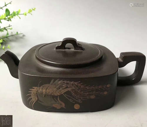 A ZISHA TEAPOT