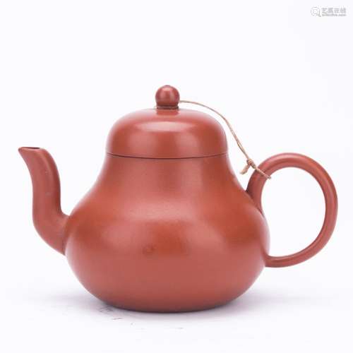 CHINESE YIXING ZISHA CLAY TEA POT