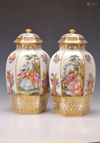 pompous pair of lidded vases