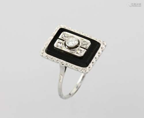 14 kt gold Art-Deco ring with onyx and diamonds